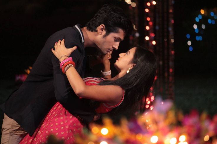 hindi romantic serials in colours